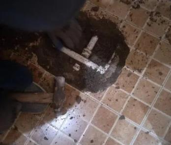 白银市卫生间漏水维修公司为您分享下卫生间渗水如何处理及注意事项